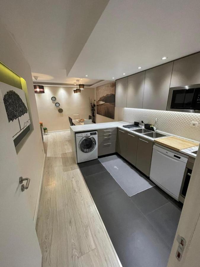 Apartamento Acolhedor Na Amadora Leilighet Eksteriør bilde